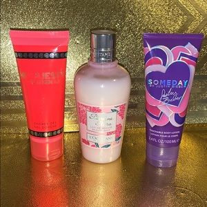 ✨two body creams and one shower gel lot of 3 pcs🤩